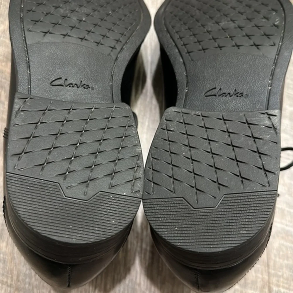 Clarks artisan black leather lace up Oxford dress shoes size 10